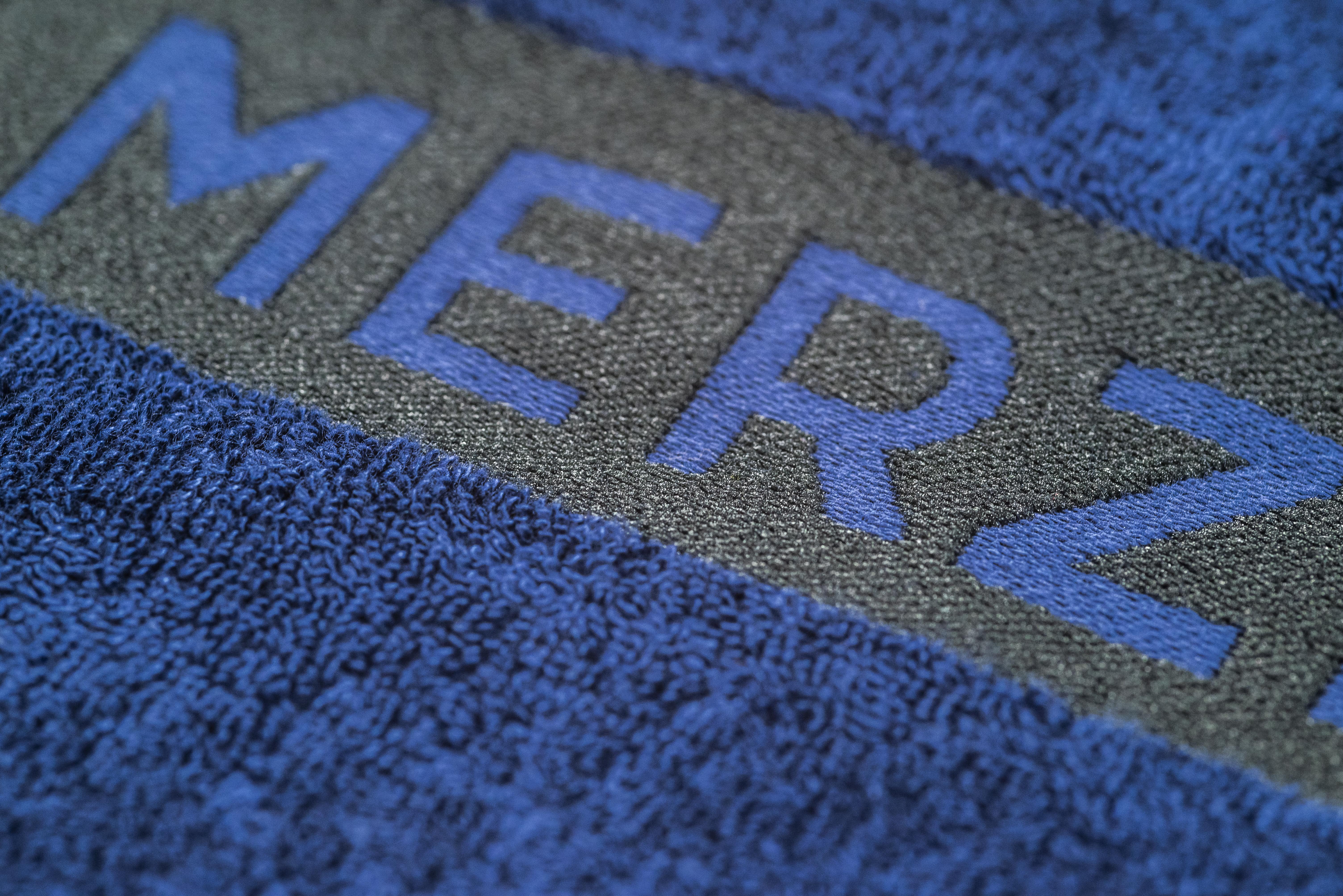 Saunatuch 70x180 cm Logo geprägt